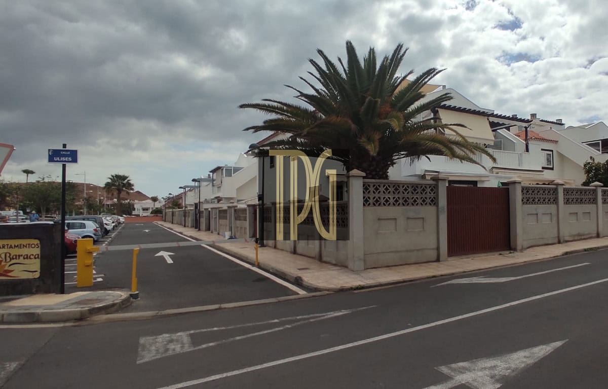 1 bedroom Apartment for sale in Costa del Silencio - € 273,000 (Ref: 9387508)