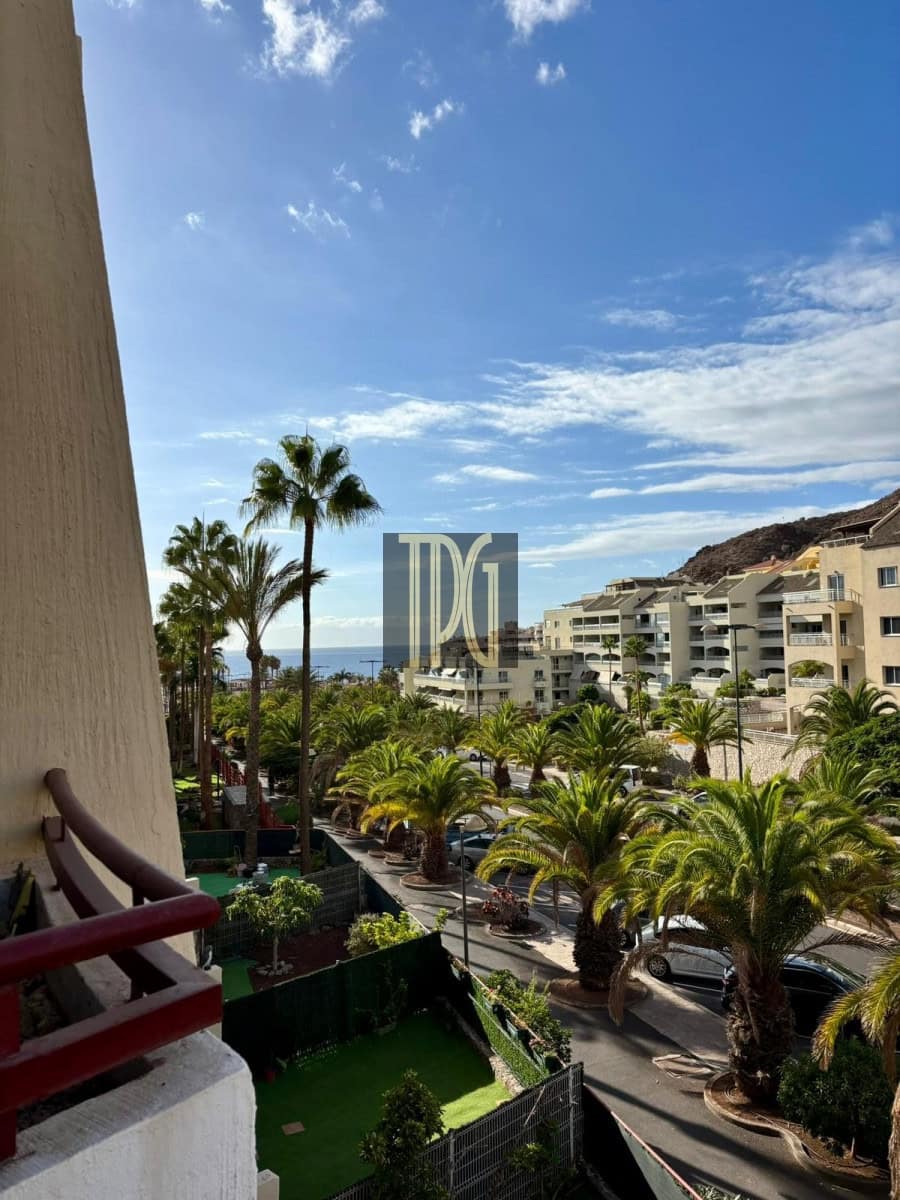 2 bedroom Apartment for sale in Arona - € 359,000 (Ref: 9448844)