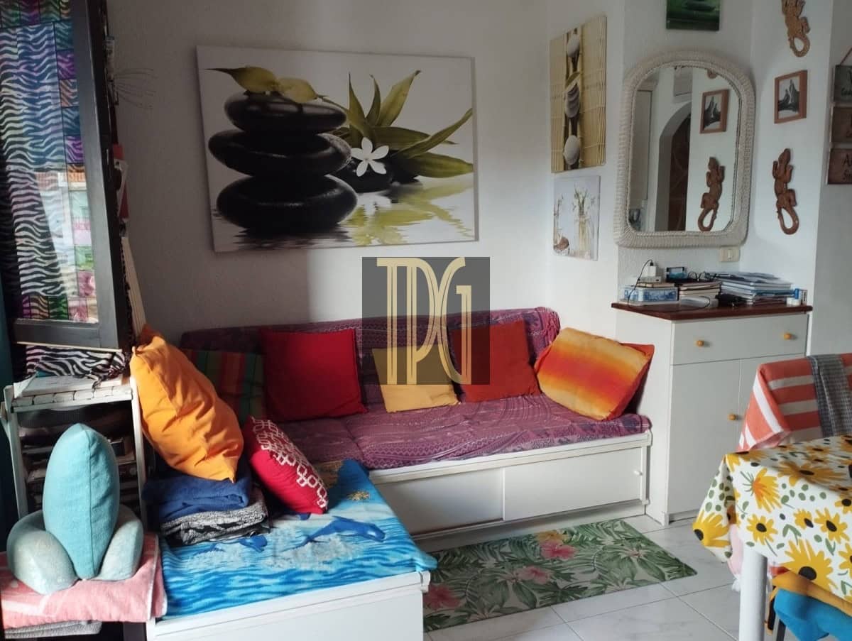 1 bedroom Apartment for sale in Los Cristianos - € 217,000 (Ref: 9540996)