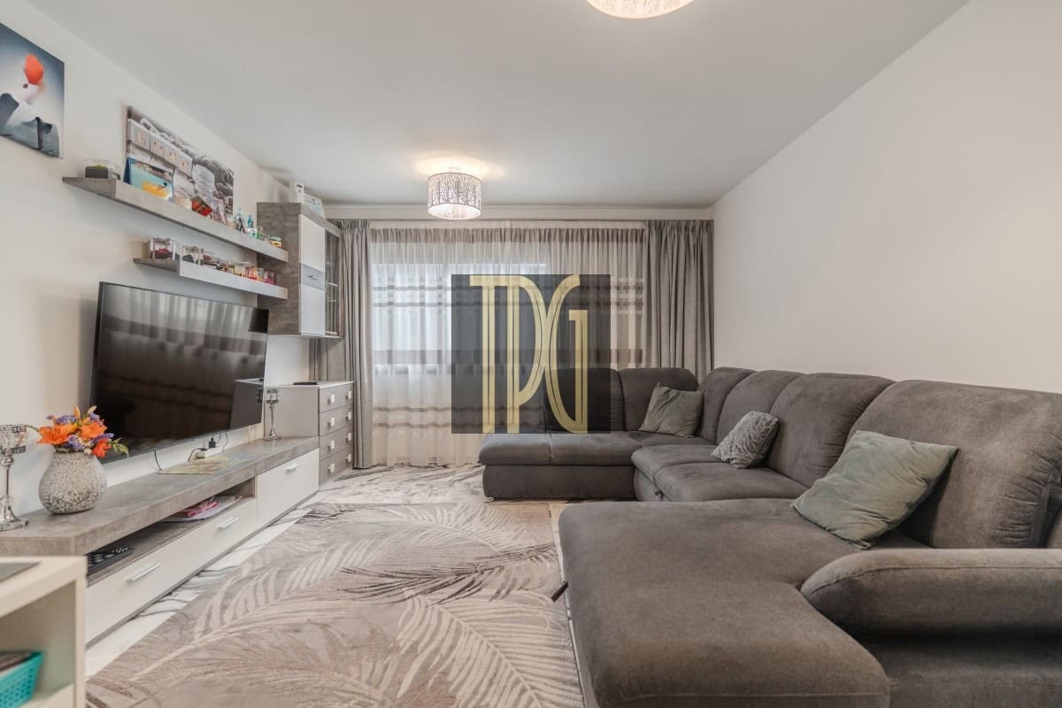 3 makuuhuone Kattohuoneisto myytävänä paikassa Arona - 395 000 € (Ref: 9560937)