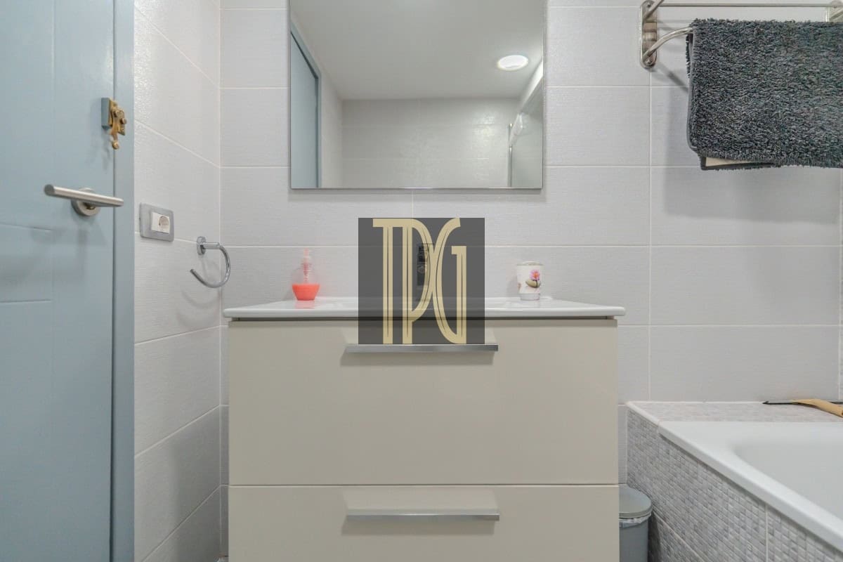 2 quarto Apartamento para venda em Los Cristianos - 425 000 € (Ref: 9585435)