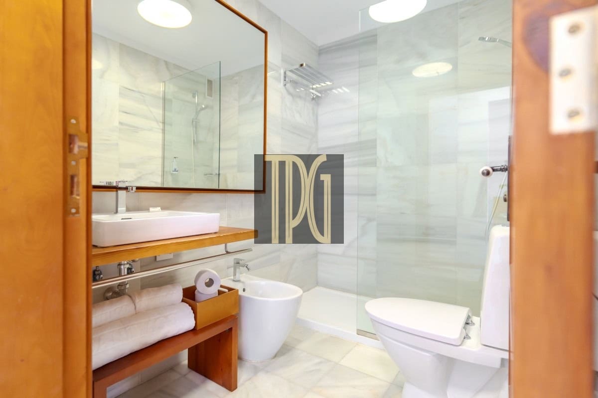 Apartamento de 1 habitación en Playa de las Americas en venta - 520.000 € (Ref: 9619098)