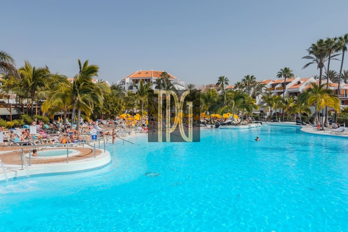 Apartamento de 1 habitación en Playa de las Americas en venta - 520.000 € (Ref: 9619098)