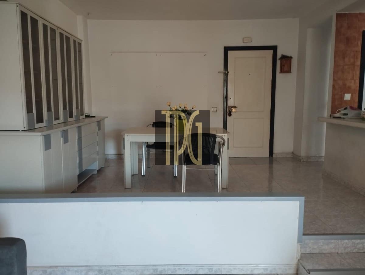 Apartamento de 3 habitaciones en Los Cristianos en venta - 420.000 € (Ref: 9627254)