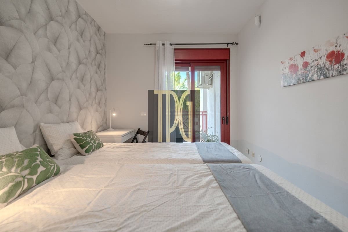 1 chambre Appartement à vendre à Arona - 269 000 € (Ref: 9798993)