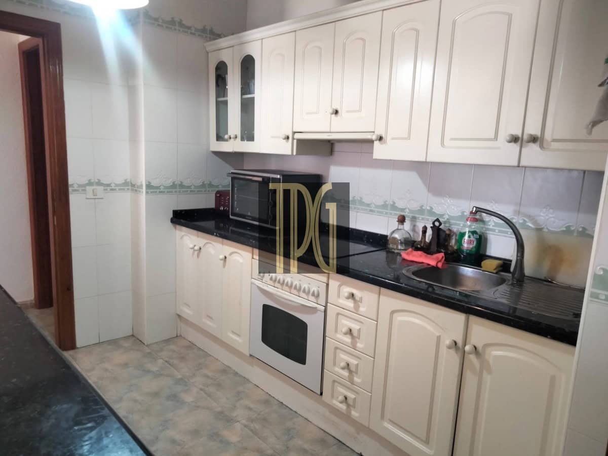 3 bedroom Apartment for sale in Los Cristianos - € 585,000 (Ref: 9820315)
