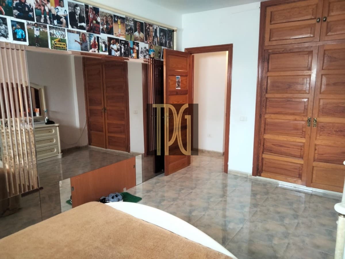 3 bedroom Apartment for sale in Los Cristianos - € 585,000 (Ref: 9820315)