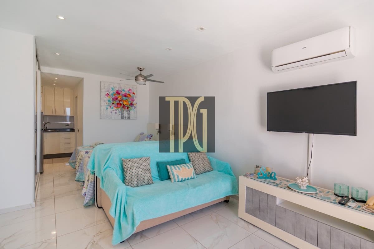 Appartement à vendre à Puerto Colon - 265 000 € (Ref: 9859880)