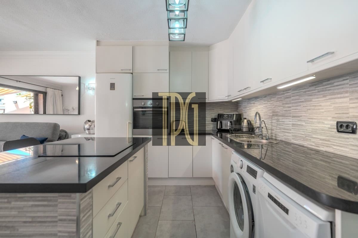 1 camera da letto Appartamento in vendita in Los Cristianos - 315.000 € (Rif: 9875994)