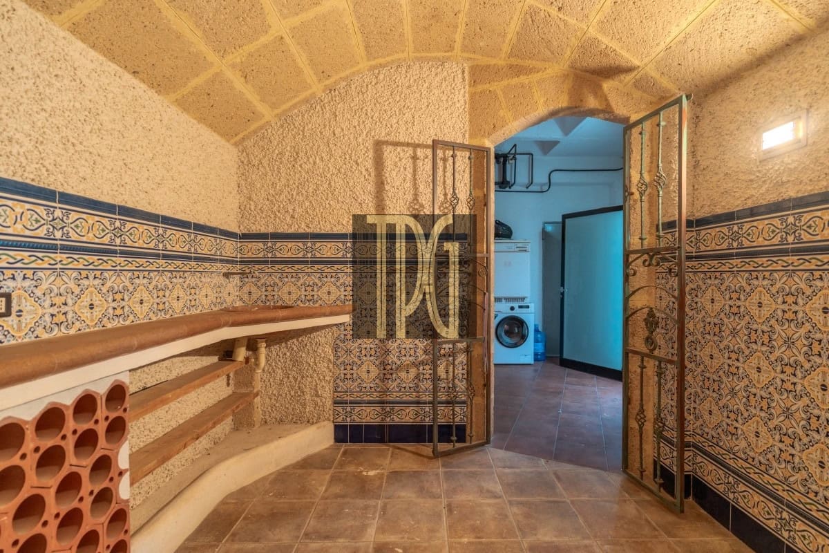 5 slaapkamer Villa te koop in Chayofa - € 1.250.000 (Ref: 9904289)