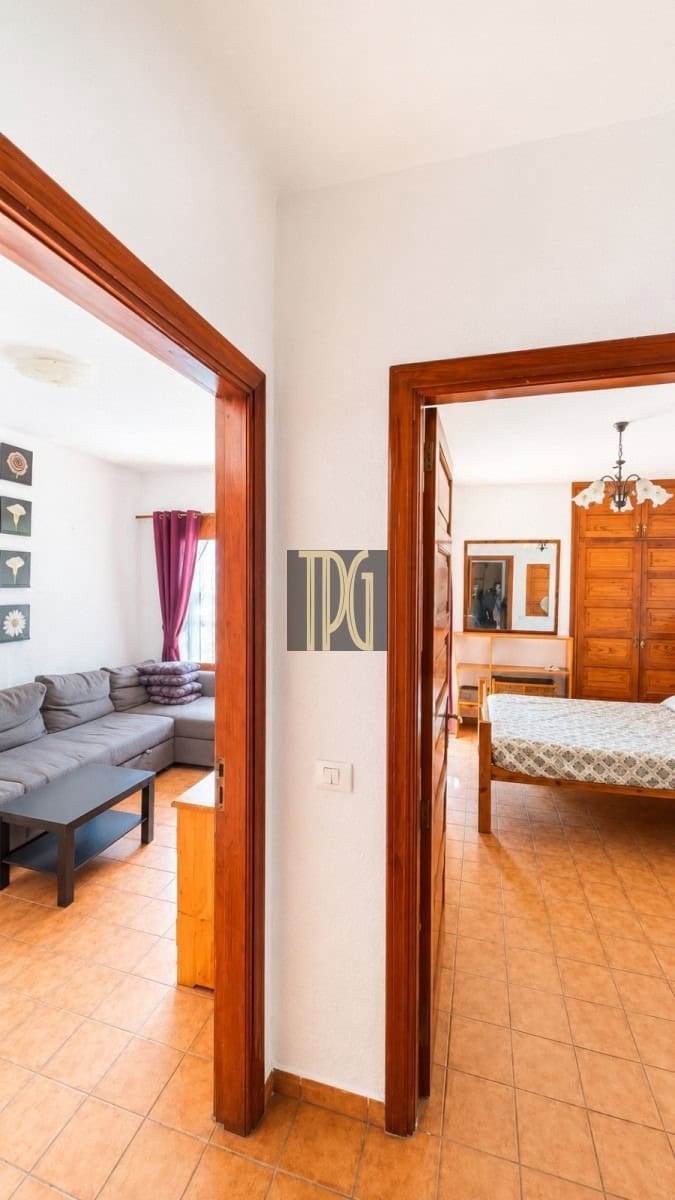 1 sovrum Lägenhet till salu i Los Cristianos - 290 000 € (Ref: 9929076)