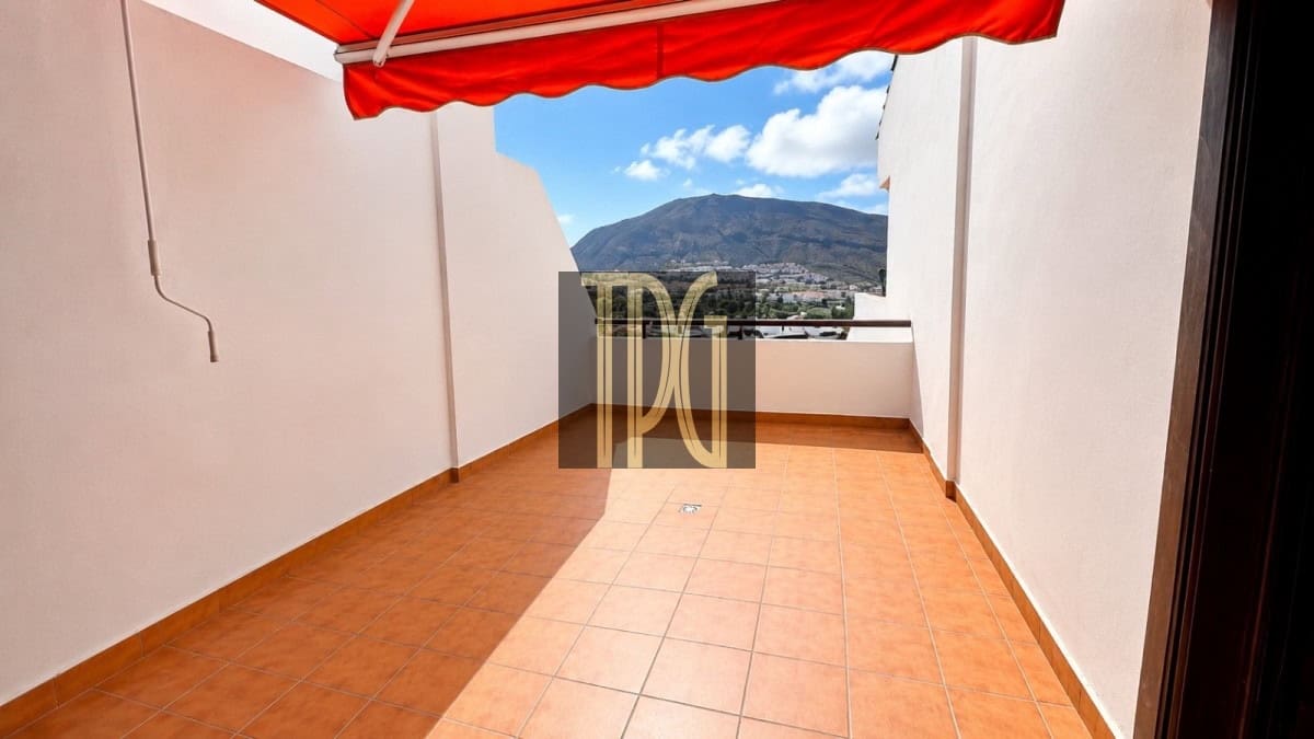 1 sovrum Lägenhet till salu i Los Cristianos - 290 000 € (Ref: 9929076)