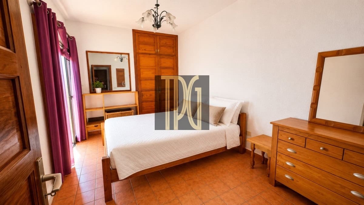 1 sovrum Lägenhet till salu i Los Cristianos - 290 000 € (Ref: 9929076)