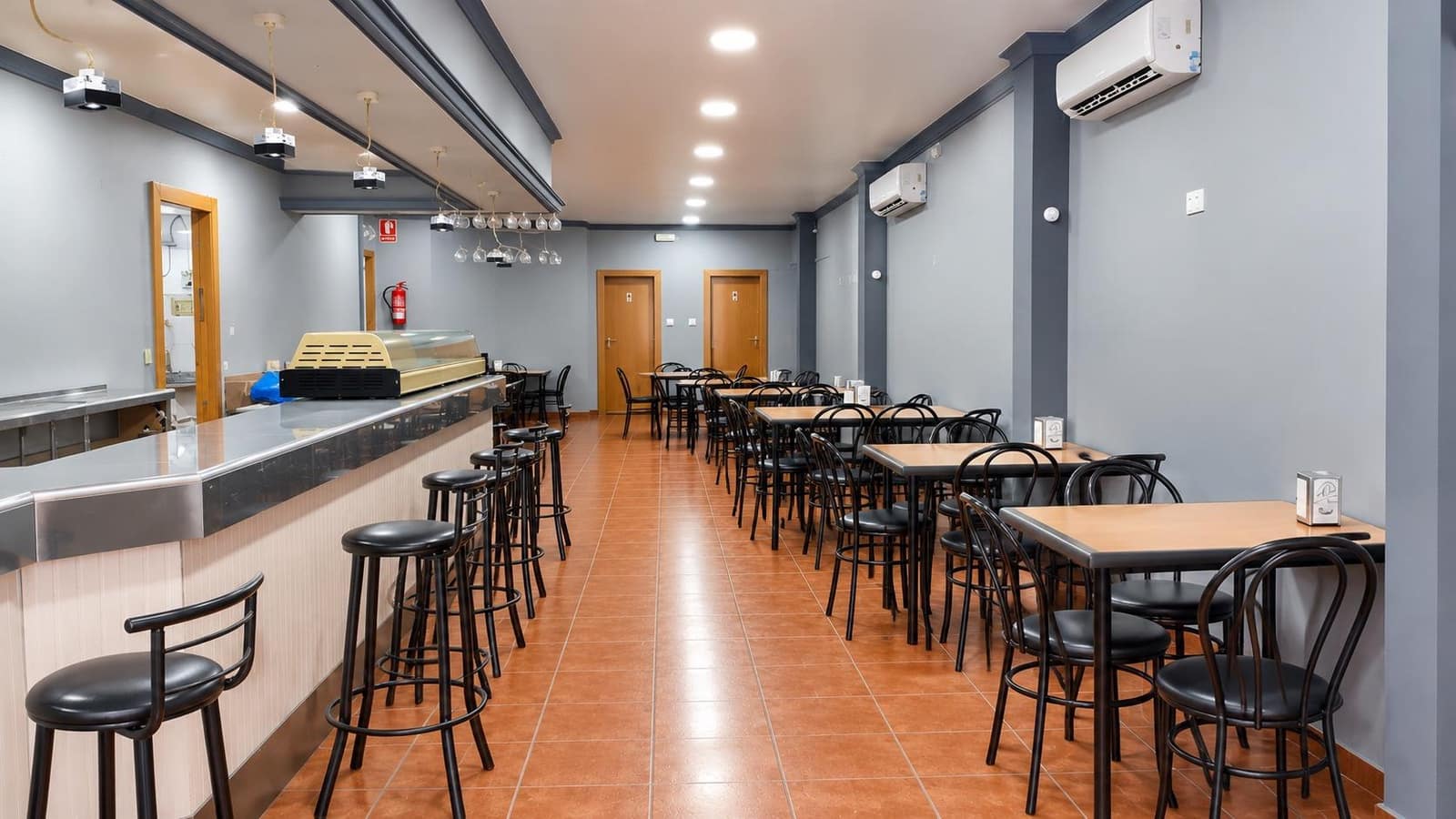 1 soverom Kommersiell til salgs i Elche / Elx - € 95 000 (Ref: 10094720)