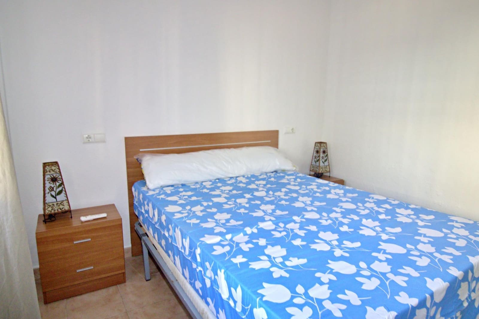 2 slaapkamer Bungalow te huur in San Fulgencio met zwembad garage - € 600 (Ref: 10147159)