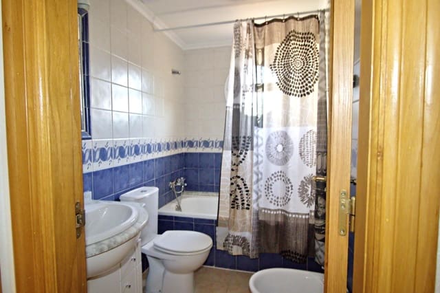 2 slaapkamer Bungalow te huur in San Fulgencio met zwembad garage - € 600 (Ref: 10147159)
