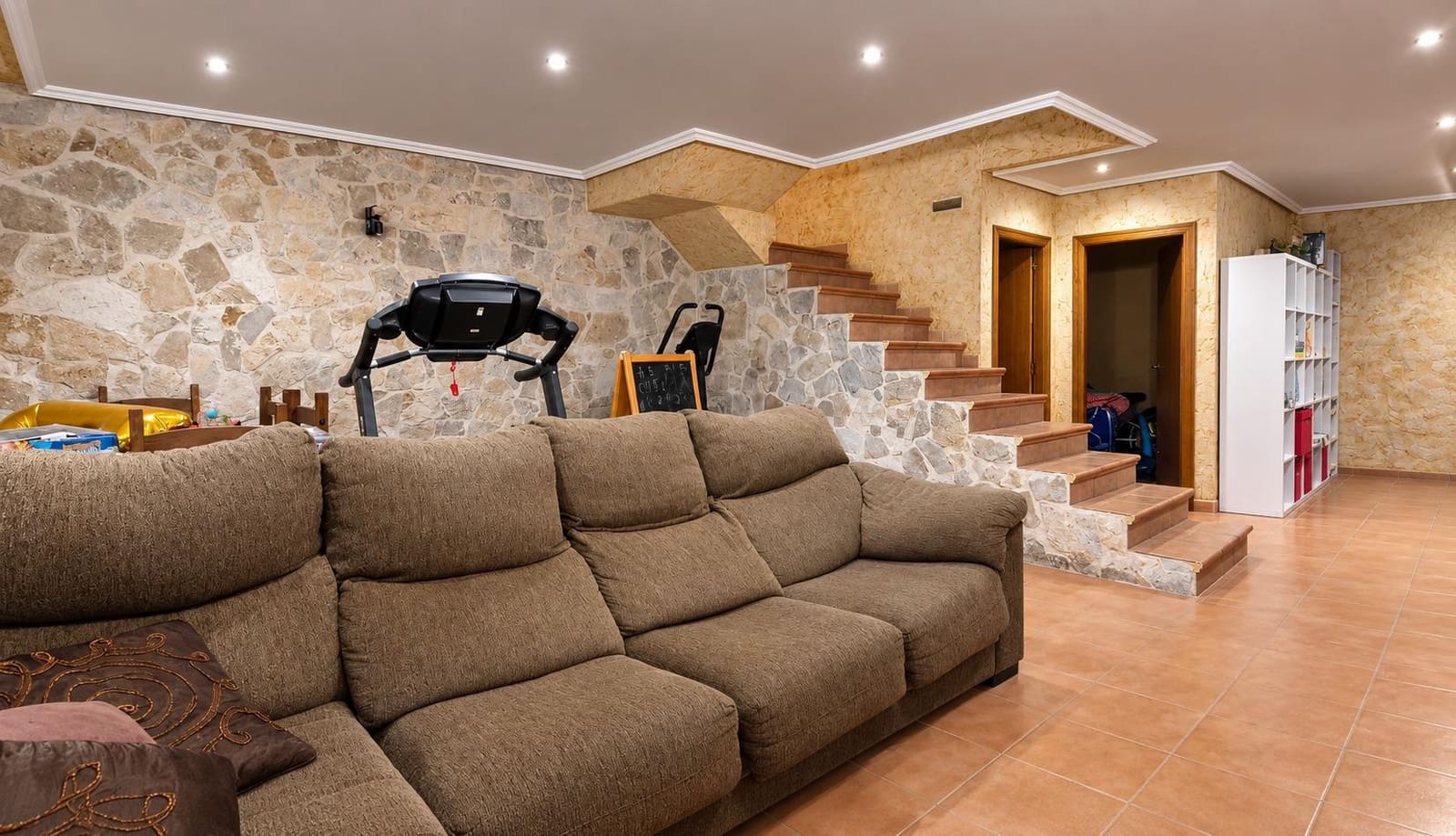 3 bedroom Terraced Villa for sale in Aspe with pool garage - € 278,000 (Ref: 10168474)