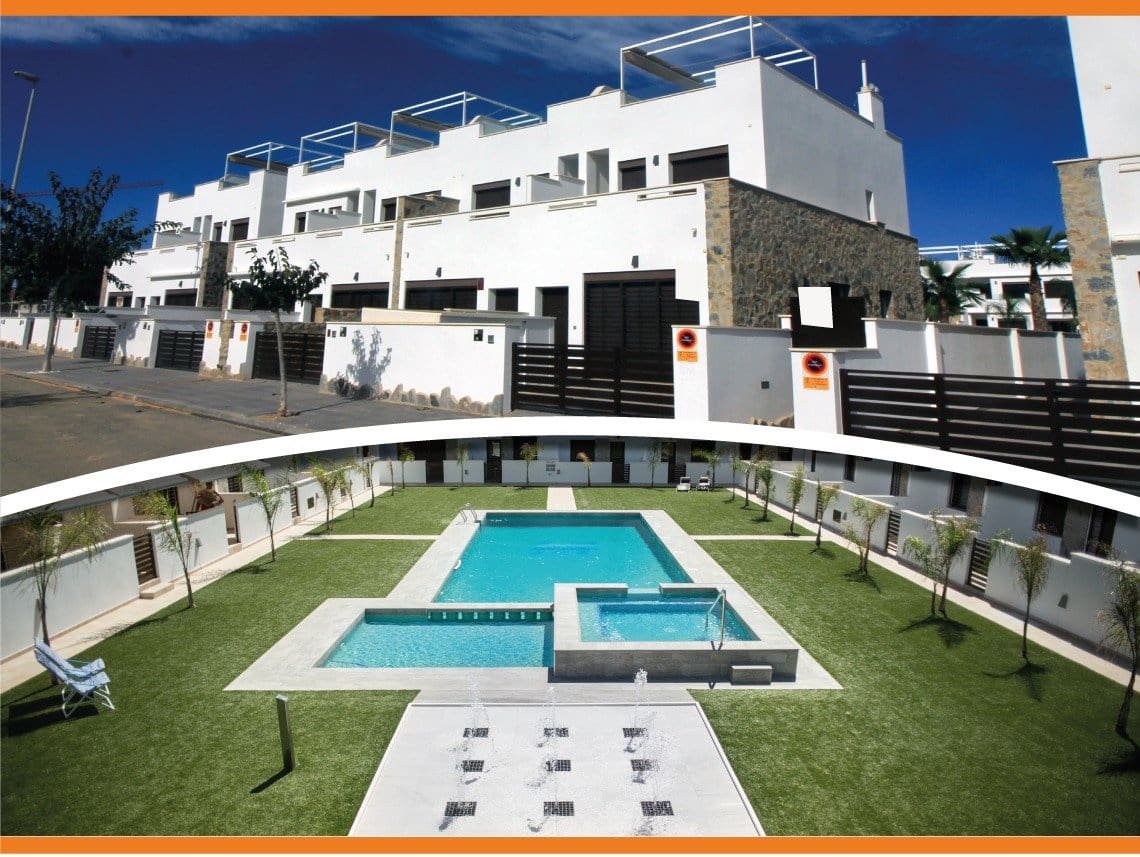 3 Zimmer Villa zu verkaufen in Pilar de la Horadada mit Pool - 247.900 € (Ref: 6751090)