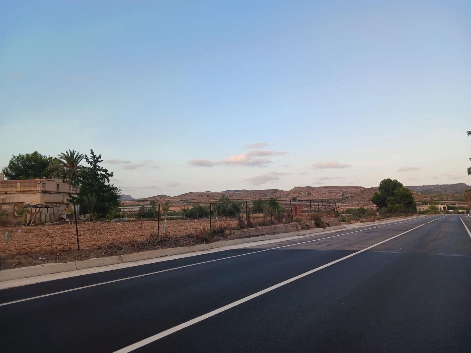 5 soveværelse Finca/Landehus til salg i Aspe med swimmingpool garage - € 1.515.000 (Ref: 7158957)