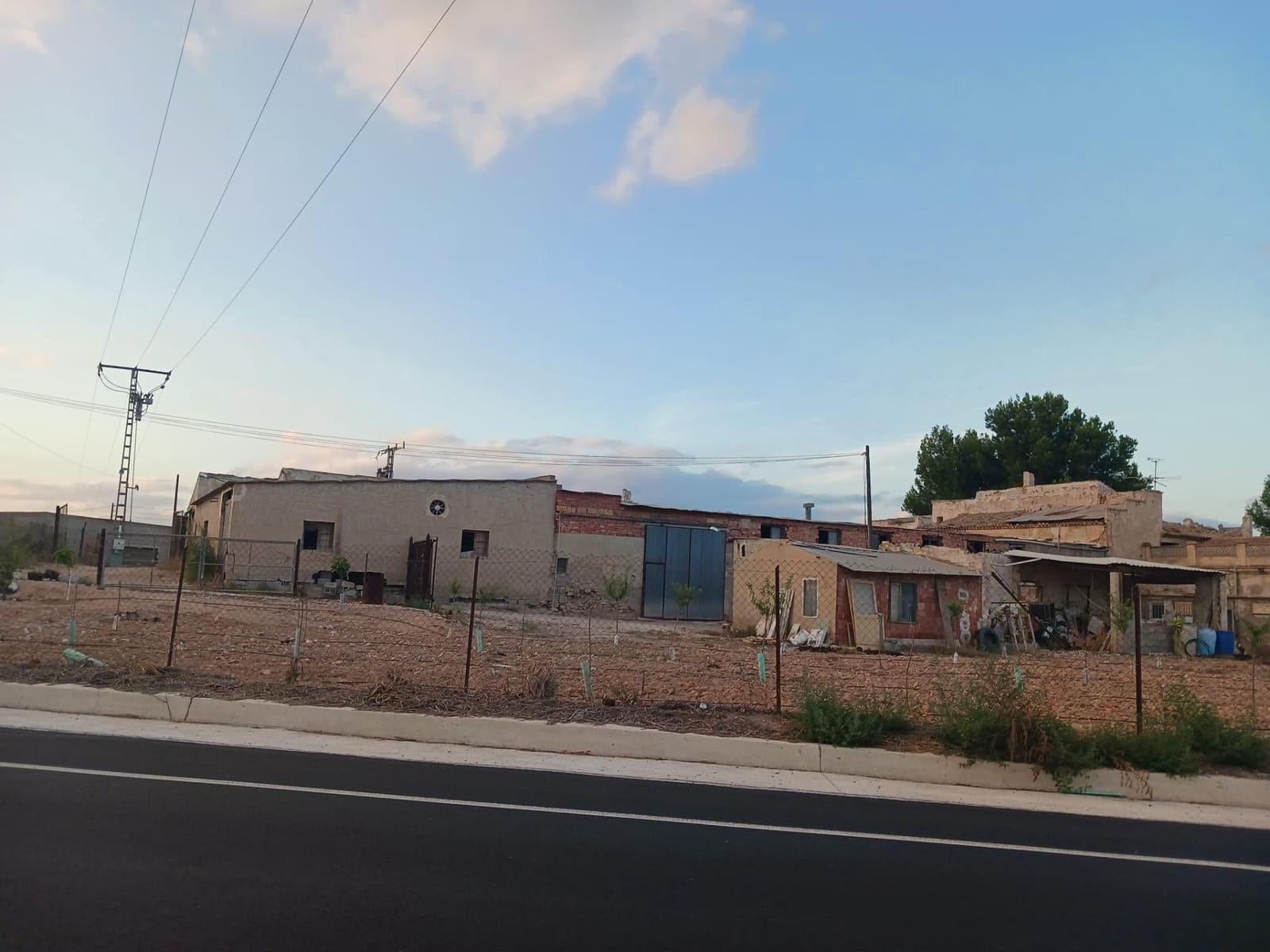 5 soveværelse Finca/Landehus til salg i Aspe med swimmingpool garage - € 1.515.000 (Ref: 7158957)