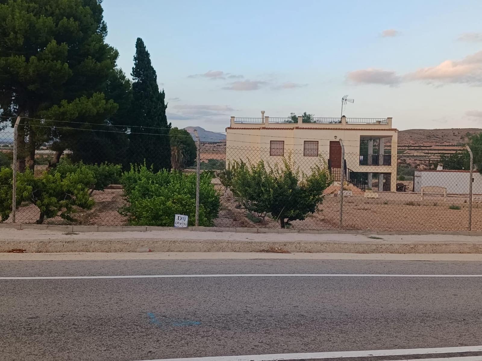 5 soveværelse Finca/Landehus til salg i Aspe med swimmingpool garage - € 1.515.000 (Ref: 7158957)