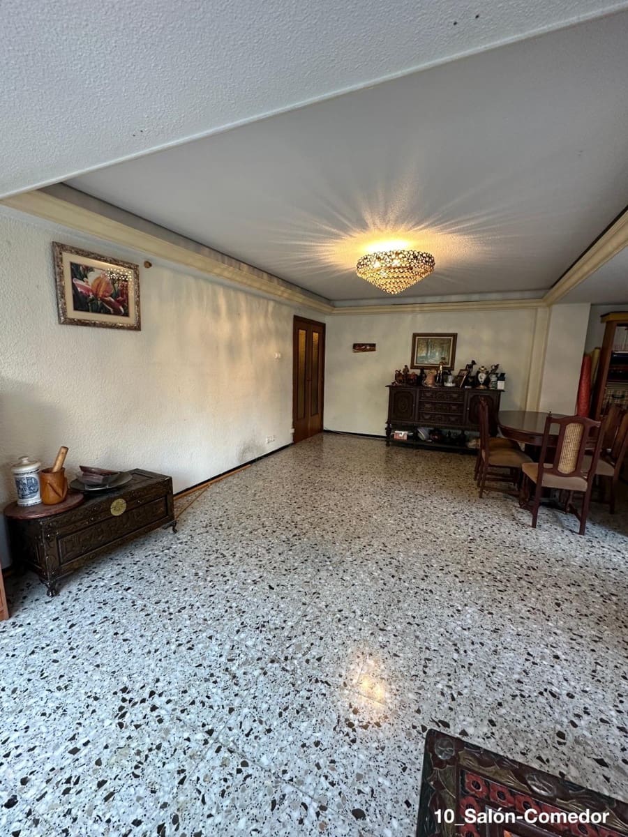 4 chambre Appartement à vendre à Elche / Elx - 210 000 € (Ref: 7216056)