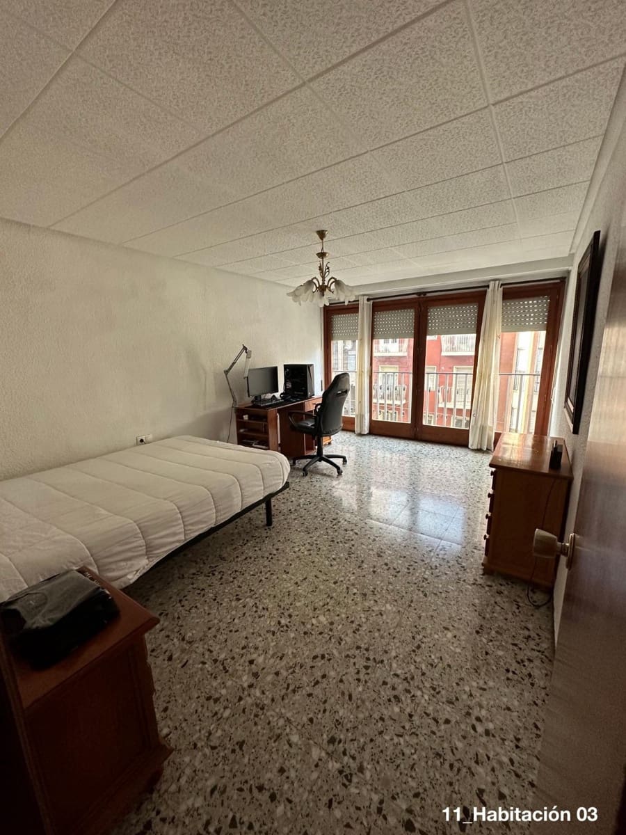 4 chambre Appartement à vendre à Elche / Elx - 210 000 € (Ref: 7216056)