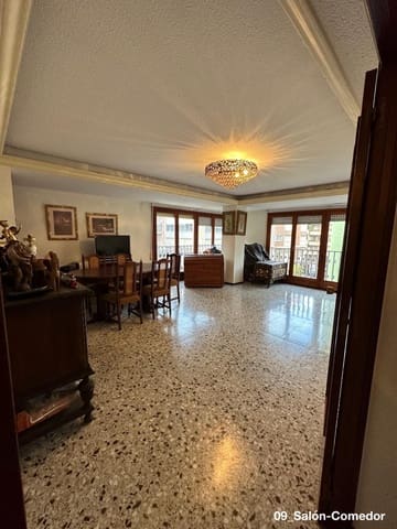 4 slaapkamer Flat te koop in Centro, Elche / Elx - € 220.000 (Ref: 7216056)
