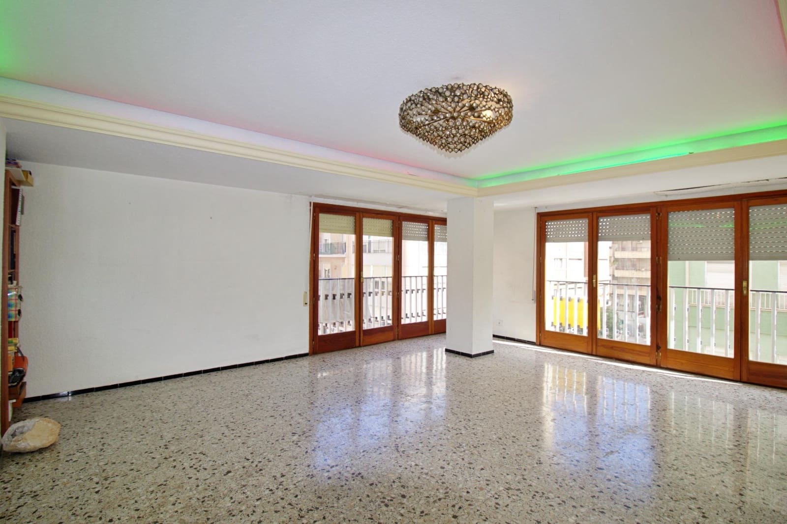 4 slaapkamer Flat te koop in Elche / Elx - € 220.000 (Ref: 7216056)