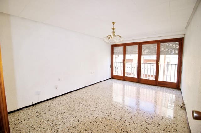 4 Zimmer Wohnung zu verkaufen in Centro, Elche / Elx - 220.000 € (Ref: 7216056)