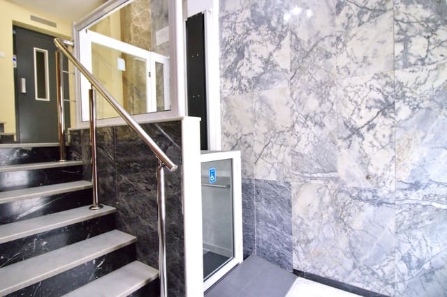 4 Zimmer Wohnung zu verkaufen in Centro, Elche / Elx - 220.000 € (Ref: 7216056)