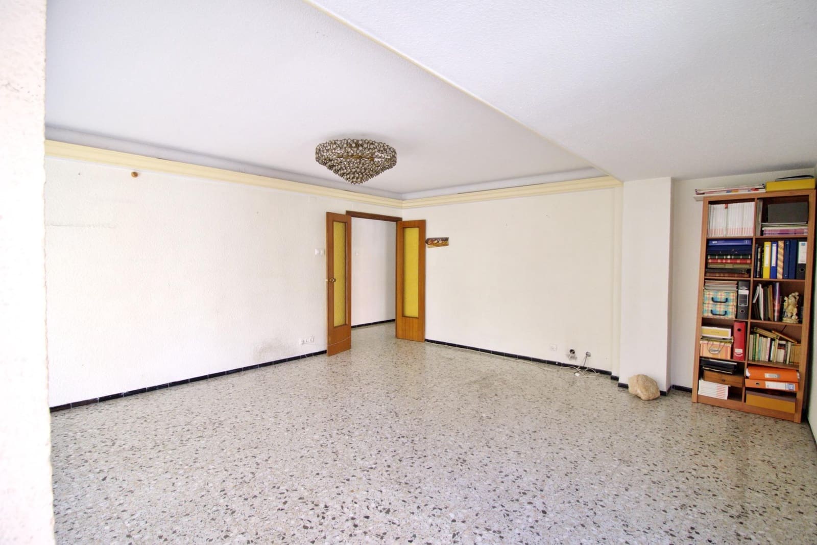 4 quarto Apartamento para venda em Elche / Elx - 220 000 € (Ref: 7216056)