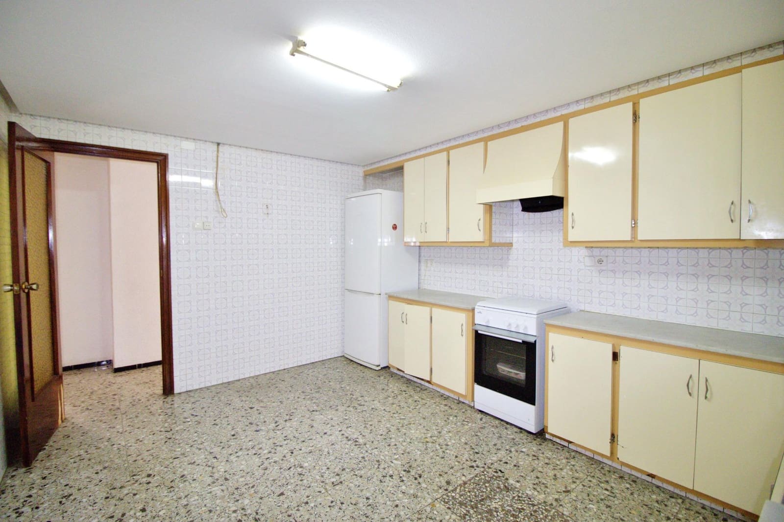 4 quarto Apartamento para venda em Elche / Elx - 220 000 € (Ref: 7216056)