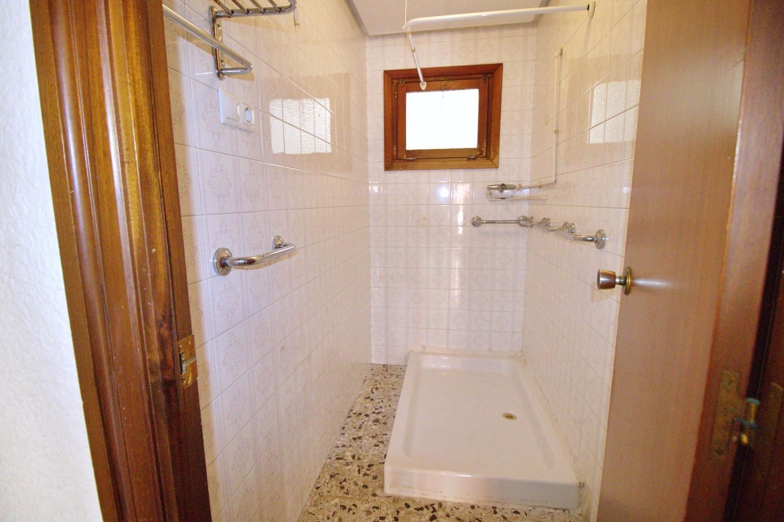 4 quarto Apartamento para venda em Elche / Elx - 220 000 € (Ref: 7216056)
