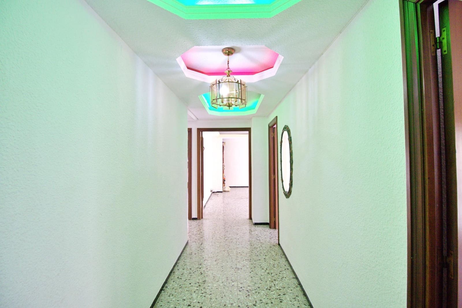 4 quarto Apartamento para venda em Elche / Elx - 220 000 € (Ref: 7216056)