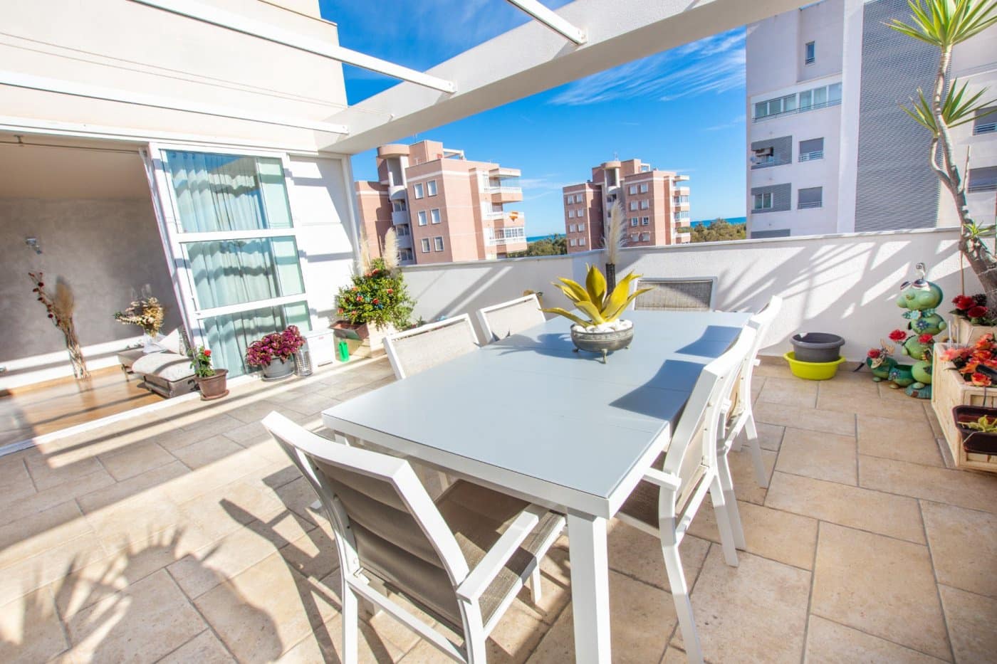 4 soveværelse Penthouse til salg i Guardamar del Segura med swimmingpool garage - € 360.000 (Ref: 7216057)
