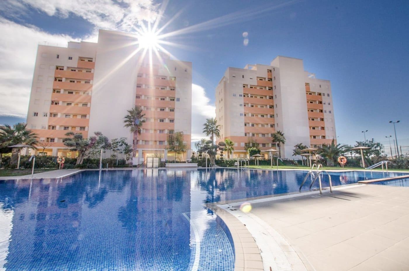 4 soveværelse Penthouse til salg i Guardamar del Segura med swimmingpool garage - € 360.000 (Ref: 7216057)