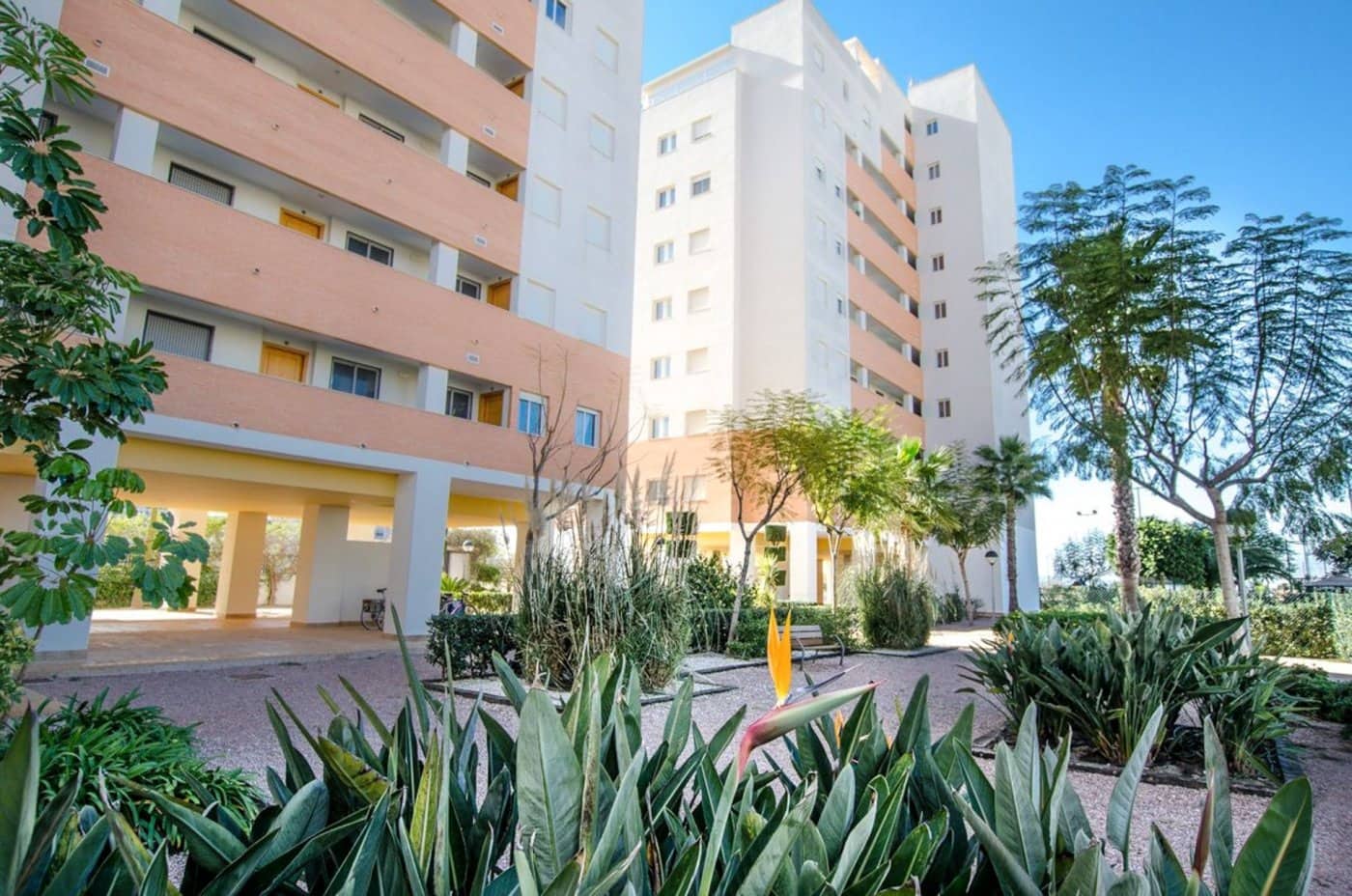 4 soveværelse Penthouse til salg i Guardamar del Segura med swimmingpool garage - € 360.000 (Ref: 7216057)