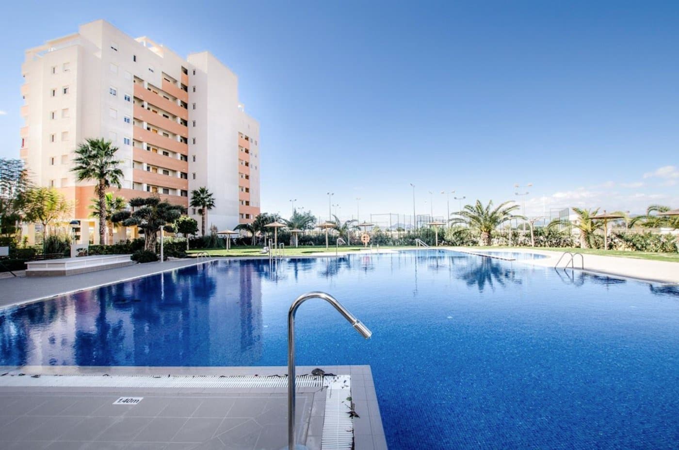 4 soveværelse Penthouse til salg i Guardamar del Segura med swimmingpool garage - € 360.000 (Ref: 7216057)