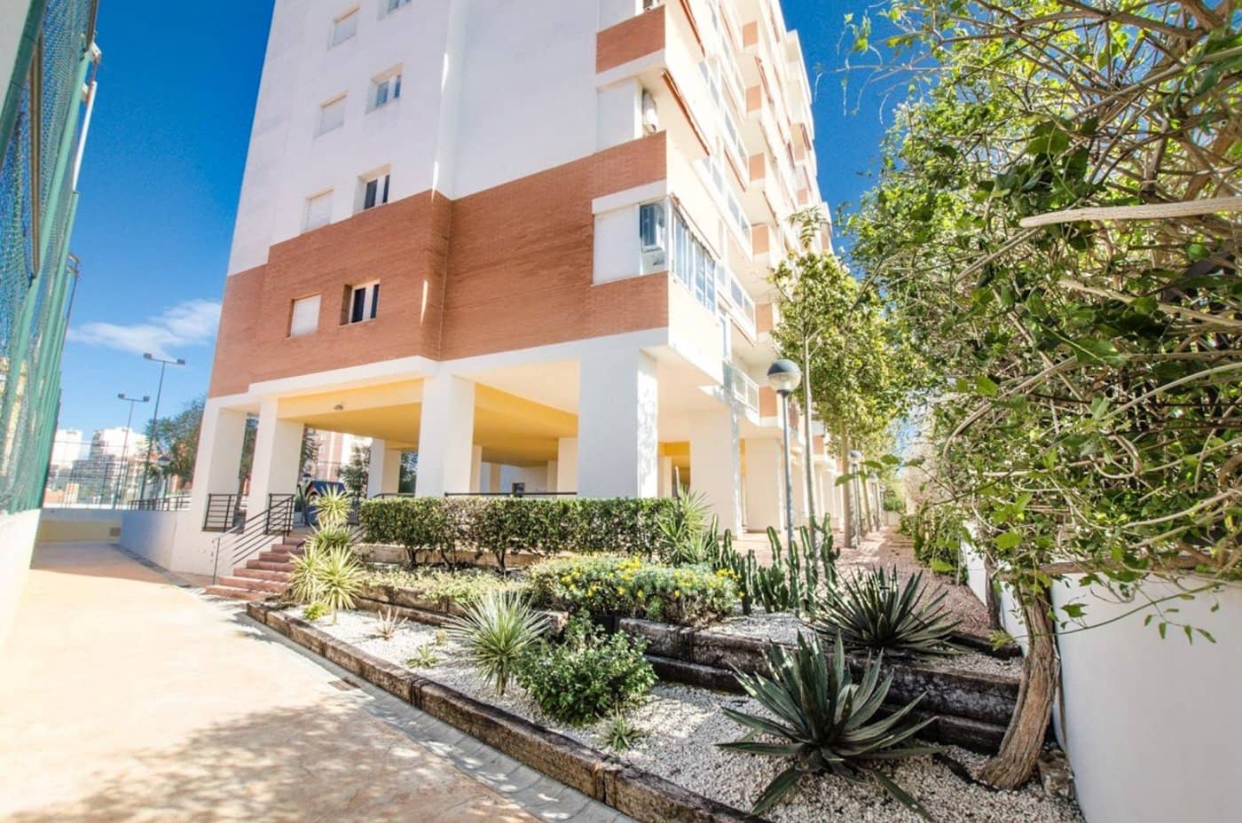 4 soveværelse Penthouse til salg i Guardamar del Segura med swimmingpool garage - € 360.000 (Ref: 7216057)