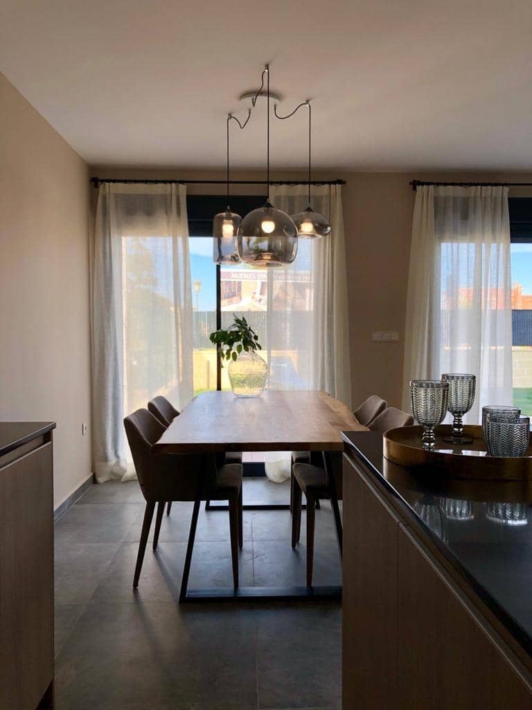 3 quarto Moradia para venda em Los Alcazares com piscina - 350 000 € (Ref: 7388482)