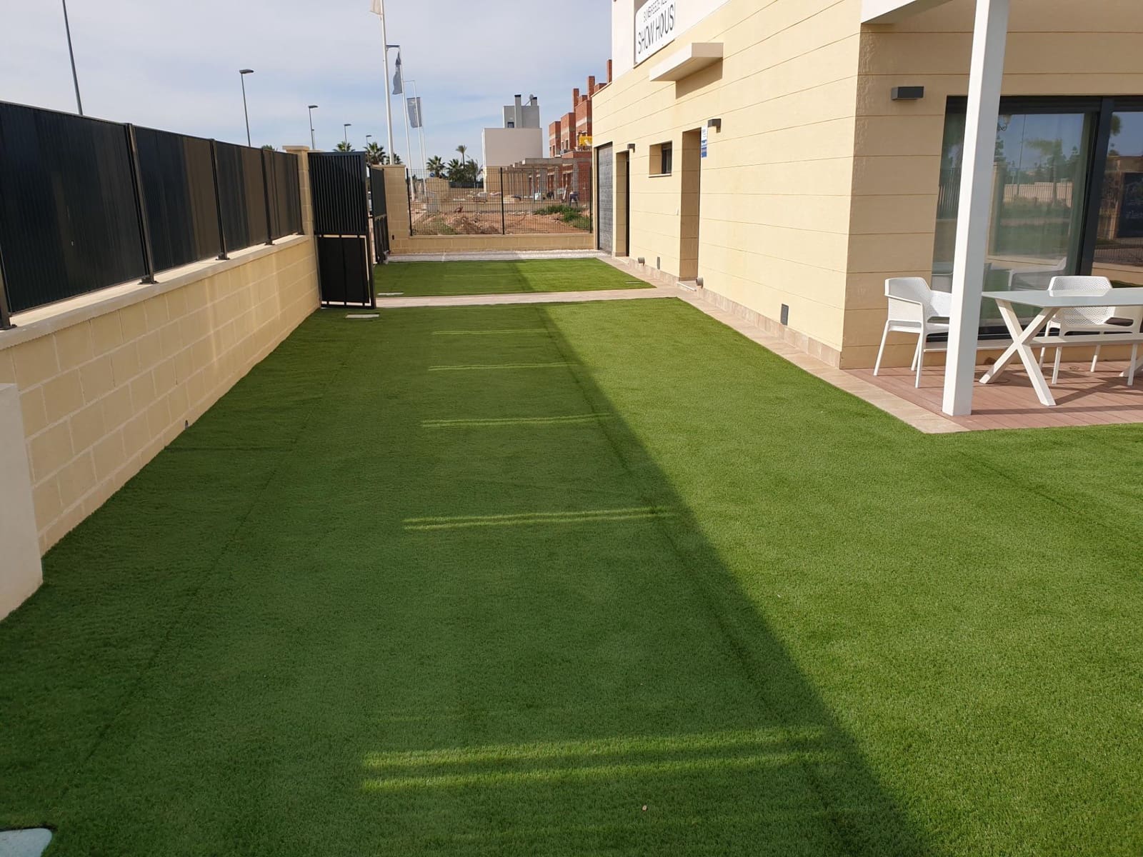 3 quarto Moradia para venda em Los Alcazares com piscina - 350 000 € (Ref: 7388482)