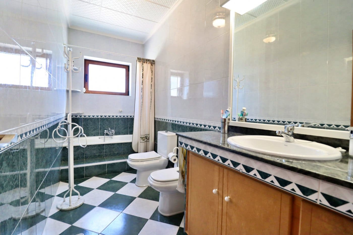 6 sypialnia Willa na sprzedaż w Elche / Elx z basenem - 430 000 € (Ref: 7578238)