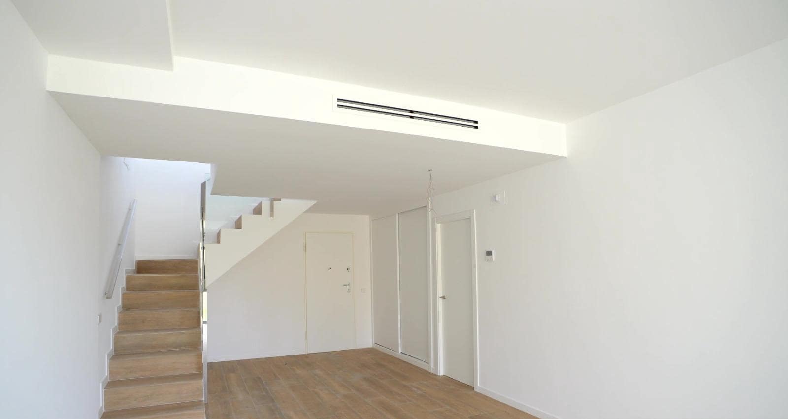 4 quarto Apartamento para venda em Finestrat com piscina - 570 000 € (Ref: 7580712)