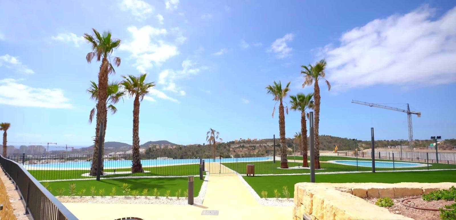 4 quarto Apartamento para venda em Finestrat com piscina - 570 000 € (Ref: 7580712)