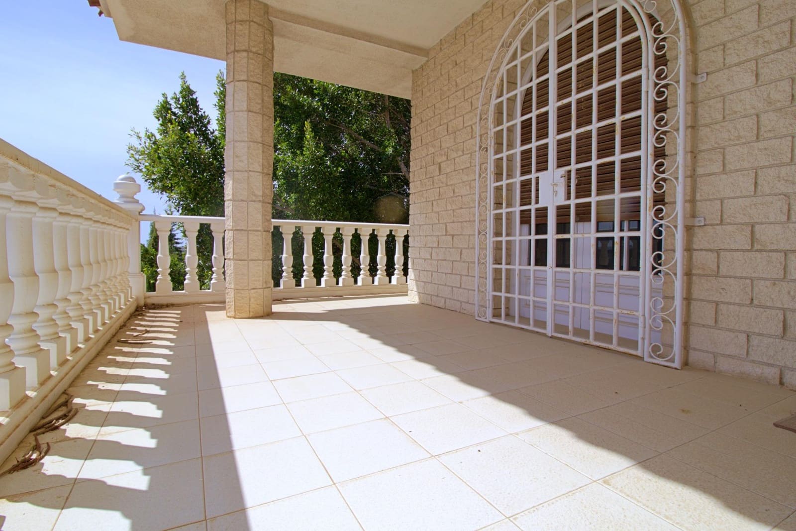 5 quarto Moradia para venda em Elche / Elx com piscina garagem - 525 000 € (Ref: 7715077)