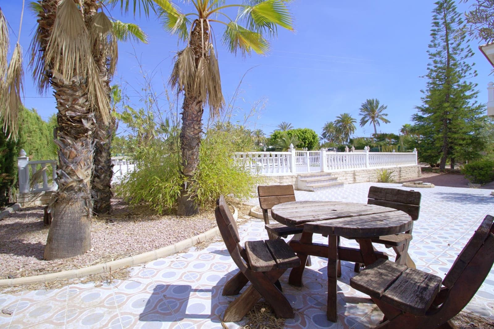 5 quarto Moradia para venda em Elche / Elx com piscina garagem - 525 000 € (Ref: 7715077)