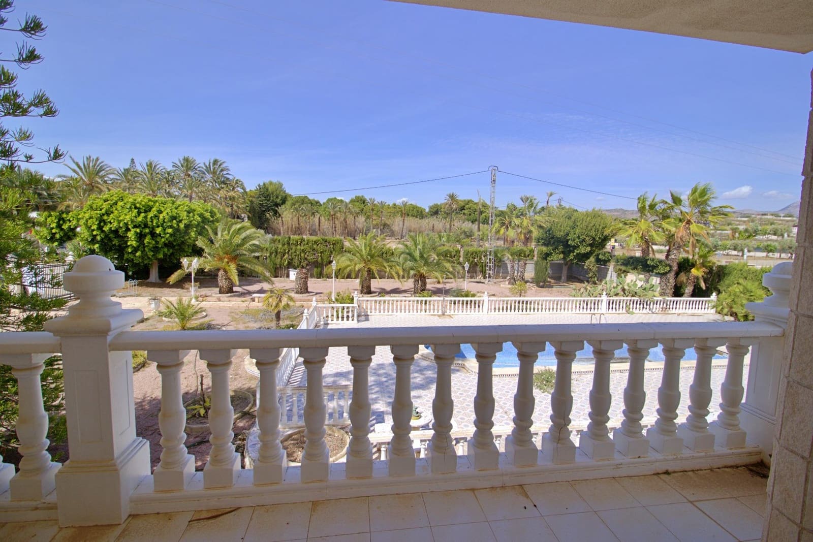 5 quarto Moradia para venda em Elche / Elx com piscina garagem - 525 000 € (Ref: 7715077)