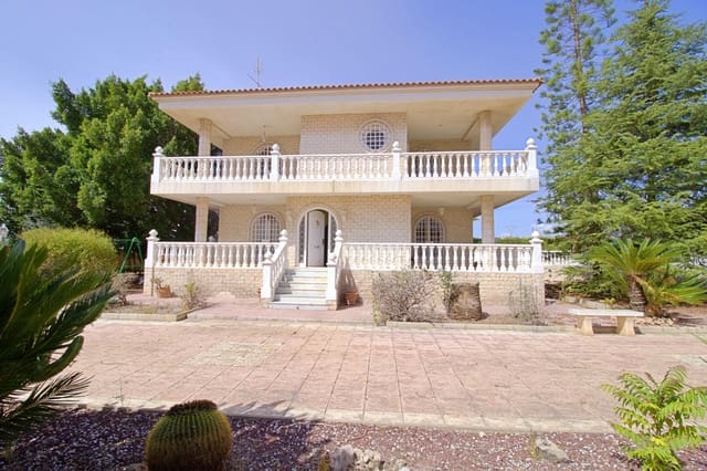 Chalet de 5 habitaciones en Elche / Elx en venta con piscina garaje - 525.000 € (Ref: 7715077)