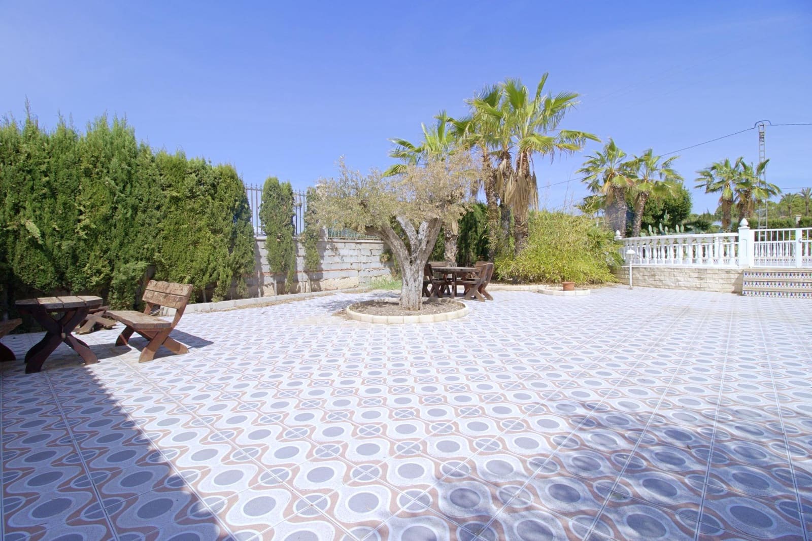 5 quarto Moradia para venda em Elche / Elx com piscina garagem - 525 000 € (Ref: 7715077)